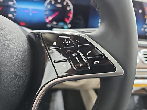 New 2026 Mercedes-Benz GLE 350 4MATIC image 19