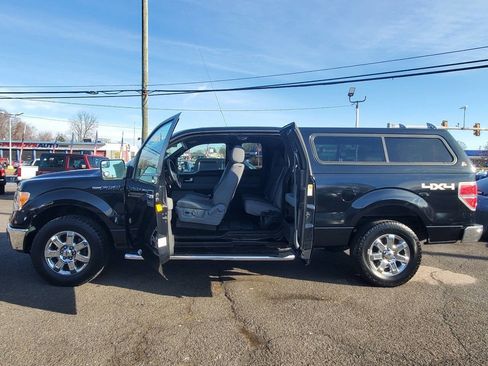 Used 2013 Ford F150 XLT w/ XLT Chrome Pkg image 9