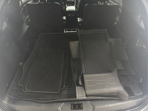 Used 2020 Ford Explorer ST image 16