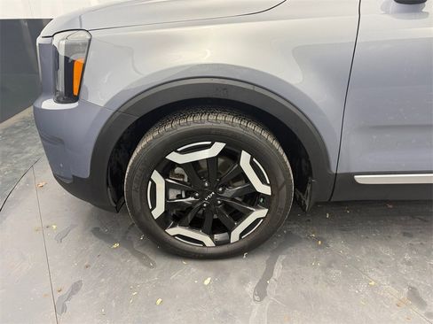 Used 2024 Kia Telluride S w/ S Sunroof Package image 39