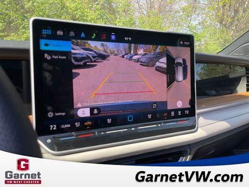 Certified 2025 Volkswagen Tiguan SEL R-Line AWD/4WD image 22