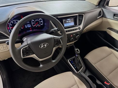 Used 2019 Hyundai Accent SE image 10