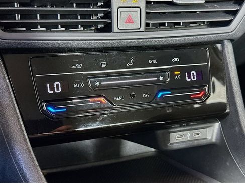 Used 2025 Volkswagen Jetta S FWD image 19
