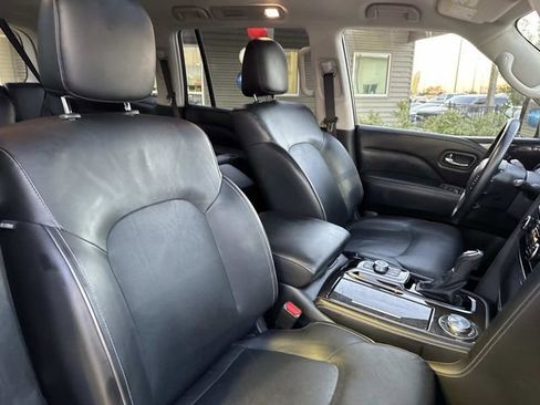 Used 2024 INFINITI QX80 Luxe image 11