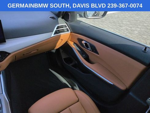 Certified 2025 BMW 330i Sedan w/ Convenience Package RWD image 18
