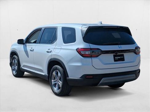 New 2025 Honda Pilot EX-L image 9