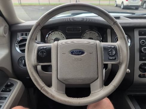 Used 2012 Ford Expedition EL XLT w/ Leather Seating Pkg AWD/4WD image 20