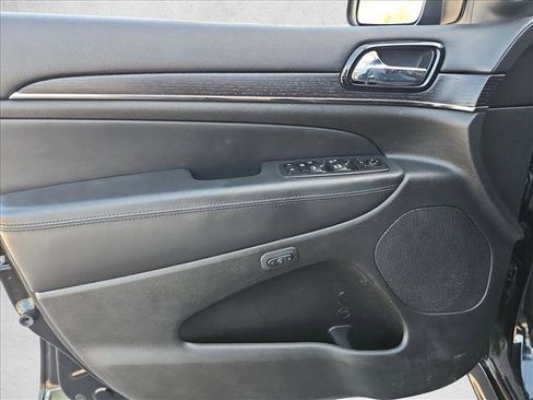 Used 2019 Jeep Grand Cherokee High Altitude image 10