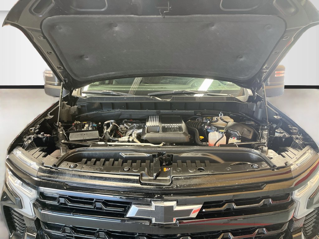 Used 2024 Chevrolet Silverado 1500 RST w/ Convenience Package II AWD/4WD image 31
