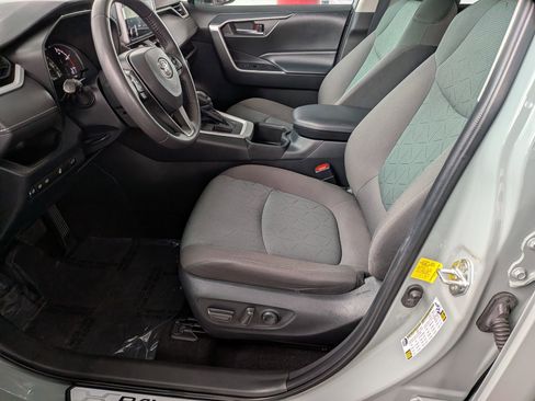 Certified 2023 Toyota RAV4 XLE w/ Convenience Package FWD image 11
