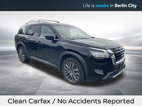 Certified 2023 Nissan Pathfinder SL w/ SL Premium Package AWD/4WD image 1