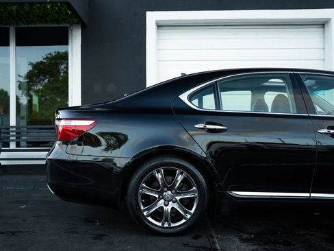 Used 2008 Lexus LS 460 RWD image 14