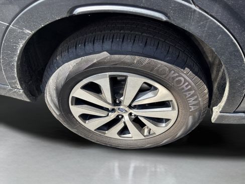 Used 2022 Subaru Outback Premium AWD/4WD image 8