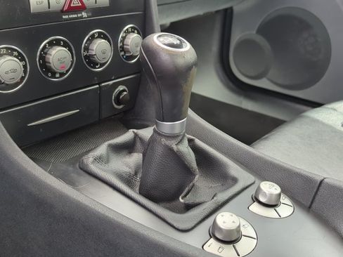 Used 2005 Mercedes-Benz SLK 350 image 23