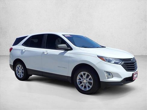 Used 2021 Chevrolet Equinox LS w/ LS Convenience Package AWD/4WD image 6