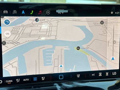 New 2026 Volkswagen Tiguan SEL R-Line image 19