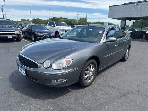 Used 2005 Buick LaCrosse CXL w/ Gold Convenience Package FWD image 5