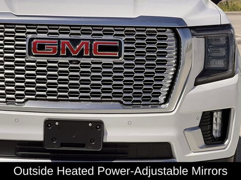 Used 2024 GMC Yukon Denali image 11