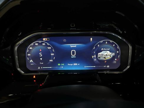 New 2026 Chevrolet Silverado 1500 LTZ w/ Technology Package image 24