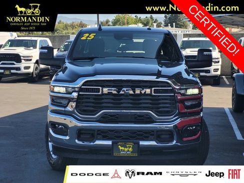 Certified 2025 RAM 2500 Big Horn AWD/4WD image 2