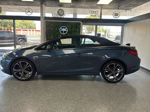 Used 2017 Buick Cascada Premium FWD image 2