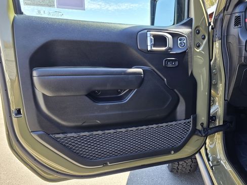 New 2026 Jeep Gladiator Rubicon AWD/4WD image 11