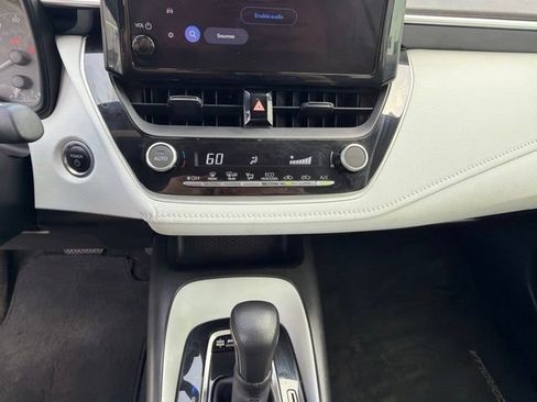 Used 2024 Toyota Corolla SE FWD image 28