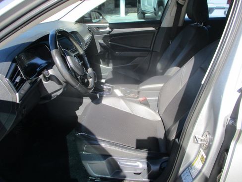 Used 2019 Volkswagen Jetta SE image 14