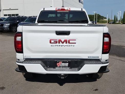 New 2026 GMC Canyon Elevation w/ Convenience Package image 4