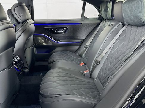 New 2026 Mercedes-Benz S 580 4MATIC Sedan image 7