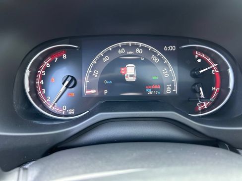 Used 2024 Toyota RAV4 XLE w/ Convenience Package AWD/4WD image 15