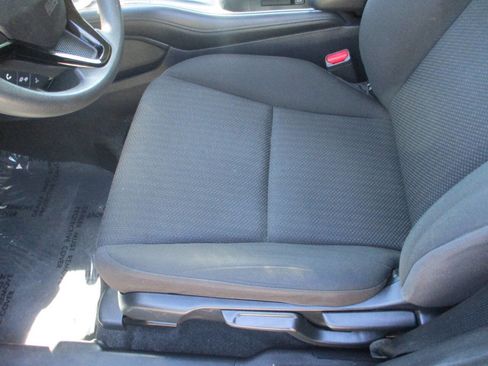 Used 2019 Honda HR-V LX image 5
