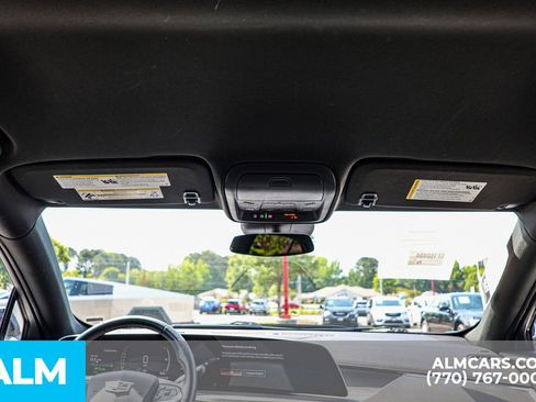 Used 2025 Cadillac XT4 Premium Luxury FWD image 59