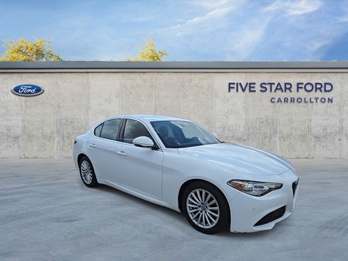 Used 2021 Alfa Romeo Giulia Sprint w/ Active Assist 1 Package image 2