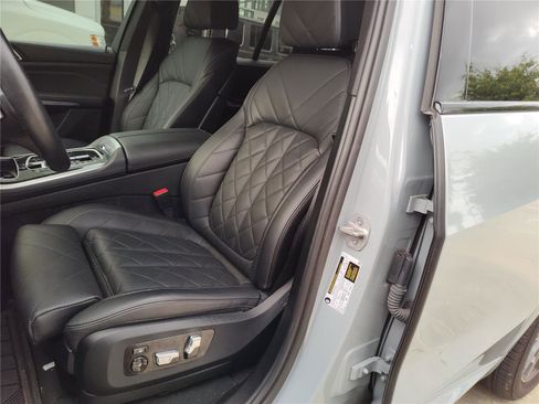 Certified 2025 BMW X5 sDrive40i w/ M Sport Package RWD image 18