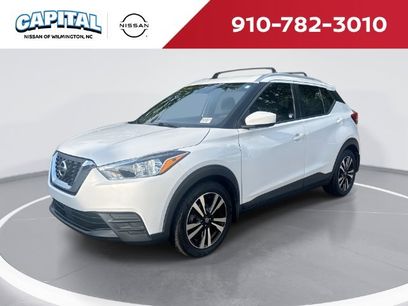 Used 2020 Nissan Kicks SV w/ Exterior Package