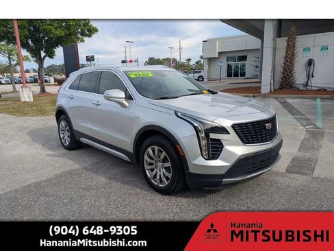 Used 2021 Cadillac XT4 Premium Luxury image 1