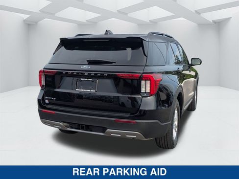 New 2025 Ford Explorer Active w/ Active Comfort Package image 5