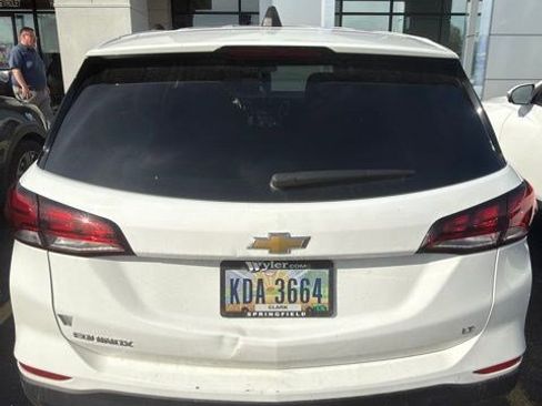 Used 2023 Chevrolet Equinox LT image 9