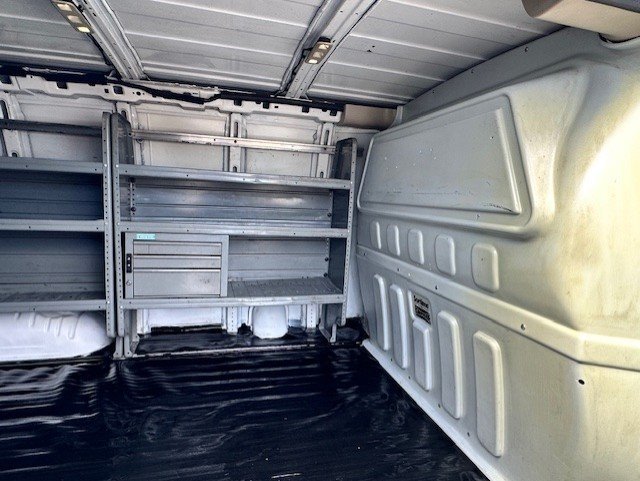 Used 2016 Chevrolet Express 2500 RWD image 12