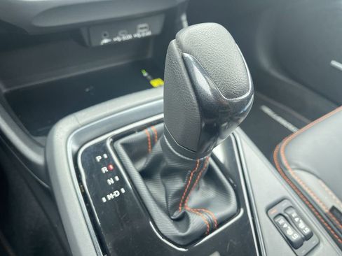 Used 2024 Subaru Crosstrek 2.5i Limited image 31