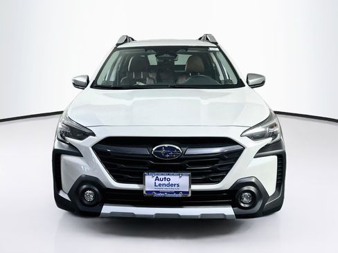 Used 2024 Subaru Outback Touring XT AWD/4WD image 2