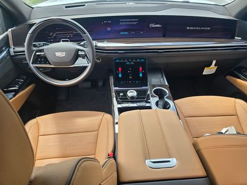 New 2026 Cadillac Escalade ESV Luxury image 16