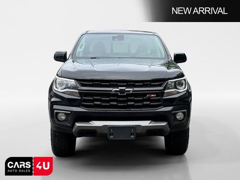 Used 2021 Chevrolet Colorado Z71 w/ Z71 Midnight Edition AWD/4WD image 2
