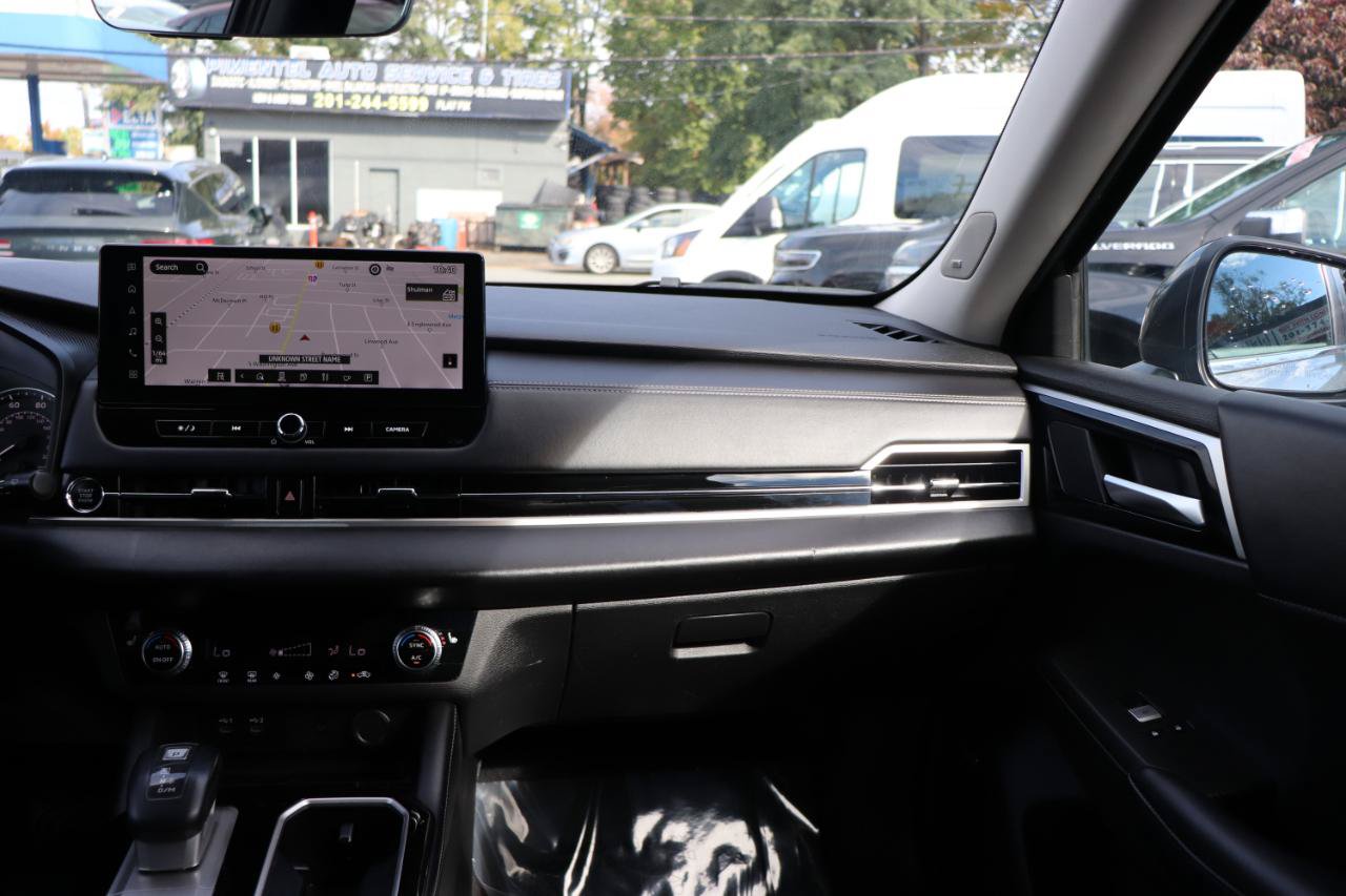 Used 2025 Mitsubishi Outlander SE FWD image 19