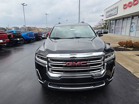 Used 2023 GMC Acadia SLT image 2