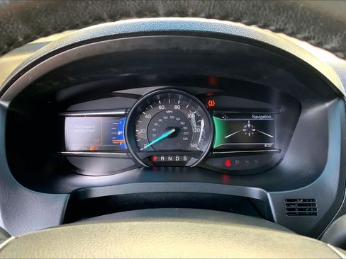Used 2017 Ford Explorer Limited w/ Equipment Group 301A FWD image 22