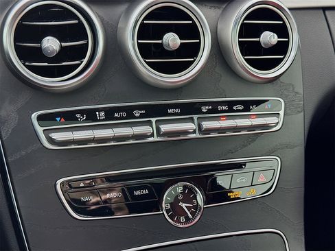 Used 2018 Mercedes-Benz C 300 Coupe image 17