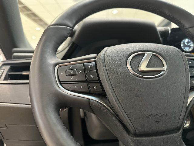 Used 2023 Lexus ES 350 w/ Premium Package FWD image 21