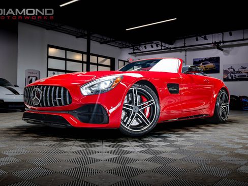 Used 2018 Mercedes-Benz AMG GT C image 1